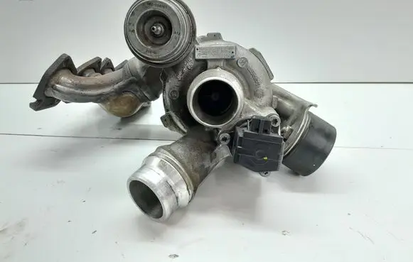 BMW 1 F20 F21 Turbo 7606645 MGT15ZDL 90920055