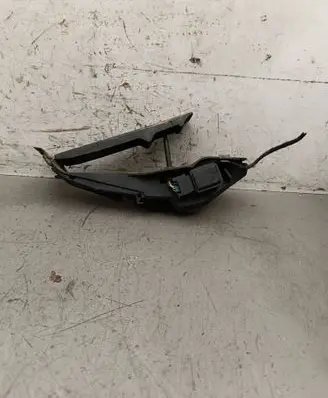 BMW 3 E46 Accelerator throttle pedal 6762480 259160