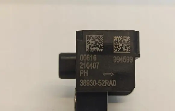 Suzuki Swift II Airbag deployment crash/impact sensor 38930-52RA0