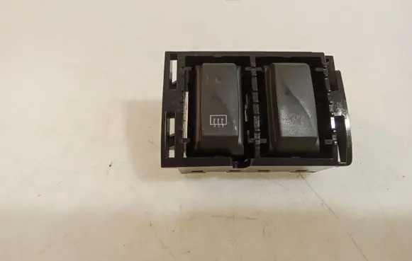 Renault Trafic III (X82) Windscreen/window heater switch 1259354X 48133M