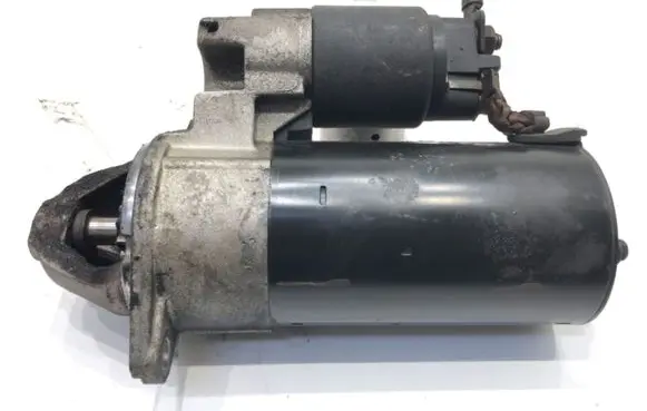Mercedes-Benz Vaneo W414 Starter motor 0001115008