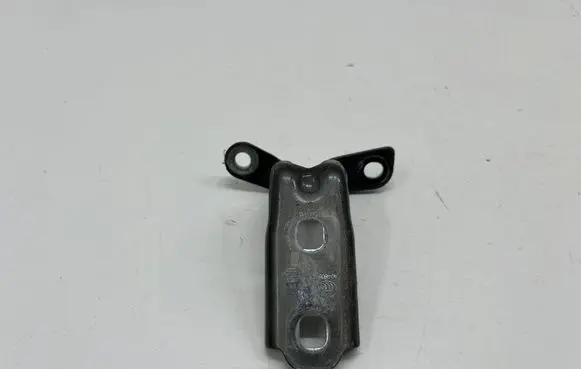 Opel Insignia B Rear door lower hinge 