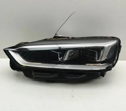 Audi A5 Headlight/headlamp 8W6941033E 030110063103