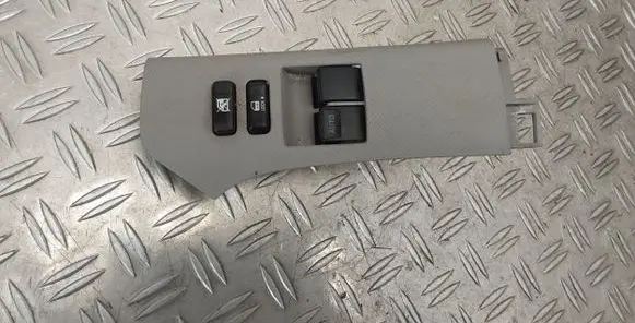 Toyota Yaris Electric window control switch 742320D110