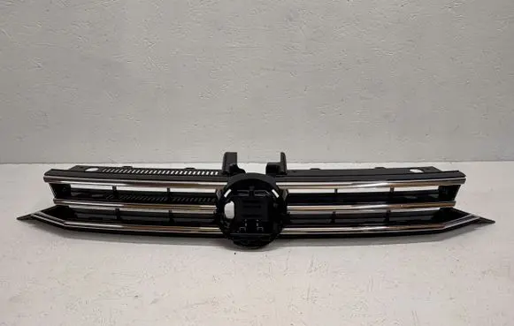Volkswagen Touran III Front bumper upper radiator grill 5TA853651AD