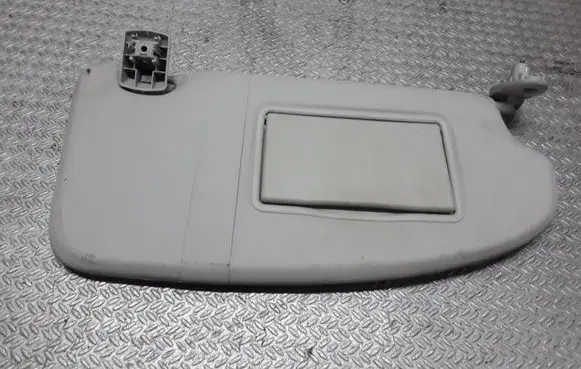 Ford Focus Sun visor