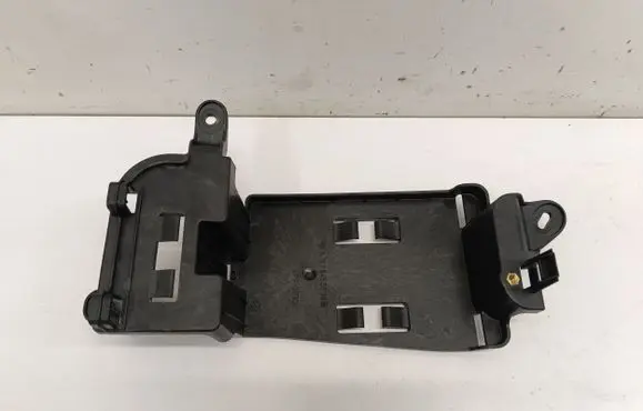 Mercedes-Benz GLE W167 Other trunk/boot trim element A1675450600