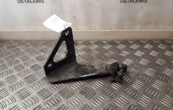 Renault Trafic III (X82) Sliding door lower roller guide/hinge 93451800 745978999R
