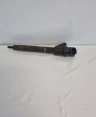 Fuel injector