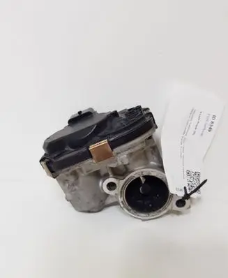 Nissan Rogue EGR valve 147106RR0A