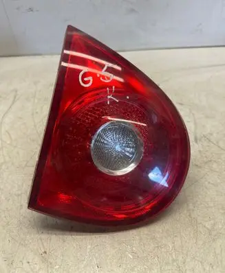 Volkswagen Golf V Tailgate rear/tail lights 1K6945093F 00022383 028500104