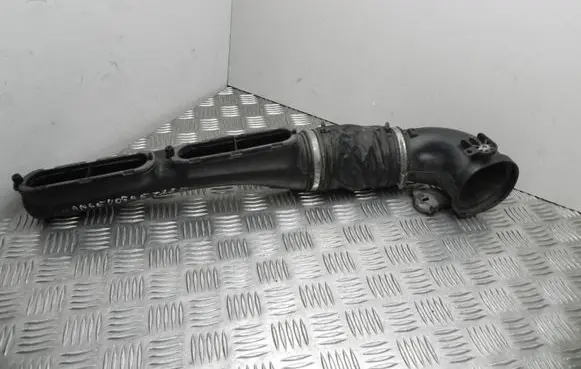 Land Rover Range Rover L405 Air intake hose/pipe CPLA9A675AD VD16838