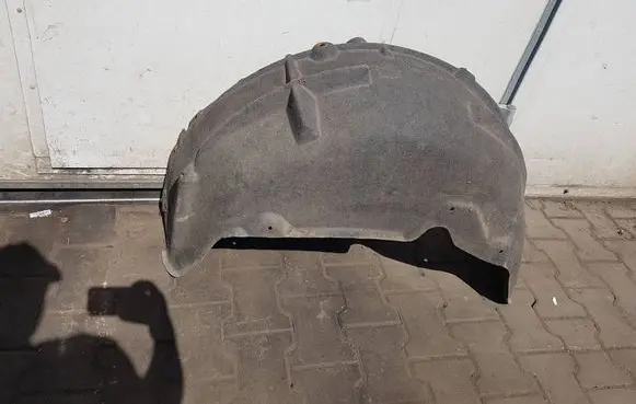Audi Q7 4L Rear arch 4L0810171IAUTOPI 4L0810171
