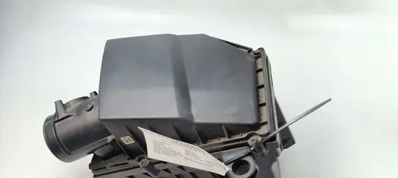 Volvo V60 Air filter box cover 31474862
