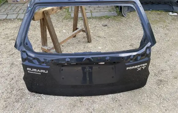 Subaru Forester SJ Tailgate/trunk/boot lid 