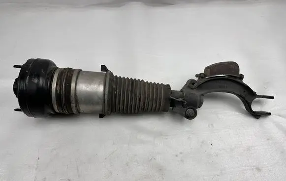 Audi A6 S6 C7 4G Air suspension front shock absorber 4G0616039 4G0616039AL
