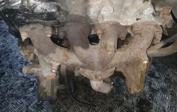 Opel Combo B Exhaust manifold