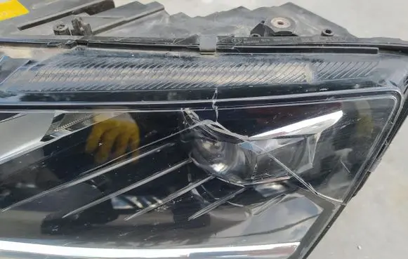 Skoda Octavia Mk3 (5E) Headlight/headlamp 5E1941015F
