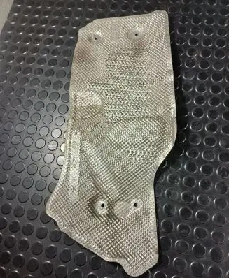 BMW 5 F10 F11 Heat shield in engine bay 51487185246 24640010 A1995W7