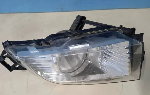 Opel Insignia A Front fog light 13226828