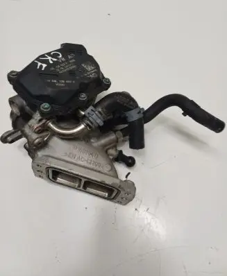 Volkswagen Golf VII Throttle valve 04L128059K 04L128063P
