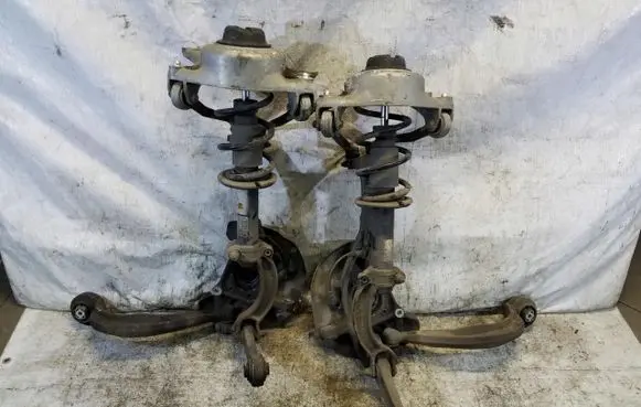 Audi A5 8T 8F Front wheel hub spindle knuckle MCPHERSON