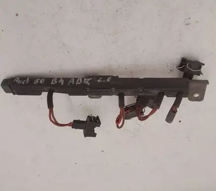 Audi 80 90 S2 B4 Fuel injector wires 037971756B