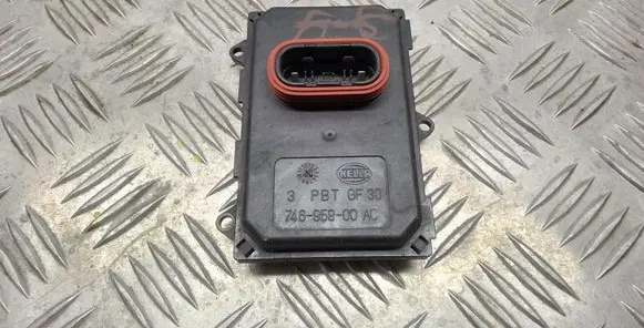 Headlight ballast module Xenon