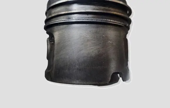 BMW 1 E81 E87 Piston N47