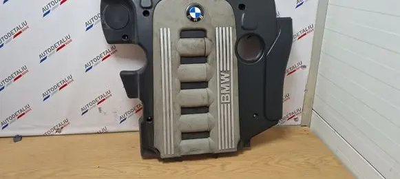 BMW X5 E70 Engine cover (trim) 7788908