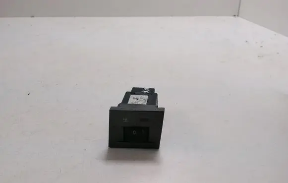 Opel Signum Seat heating switch 13138252