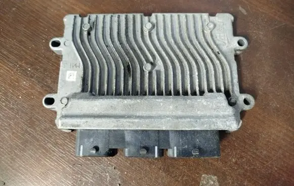 Peugeot 207 Engine control unit/module 9676782980 1202035217