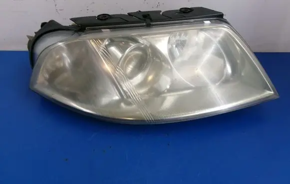 Volkswagen PASSAT B5.5 Headlight/headlamp 3B0941016AN