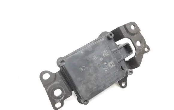 Toyota C-HR I Distronic sensor radar 88210F4040 2014DJ6494 4135AARS4B