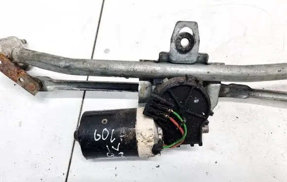 Volkswagen Golf IV Wiper motor 1J2955113A 0390241152CHP