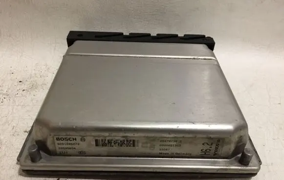 Volvo S80 Engine control unit/module 0261206272 26SA5834