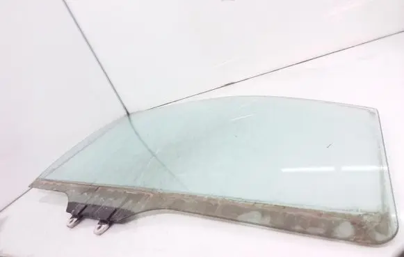 Honda Civic Front door window glass four-door AS2