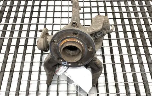 Skoda Fabia Mk3 (NJ) Front wheel hub spindle knuckle 