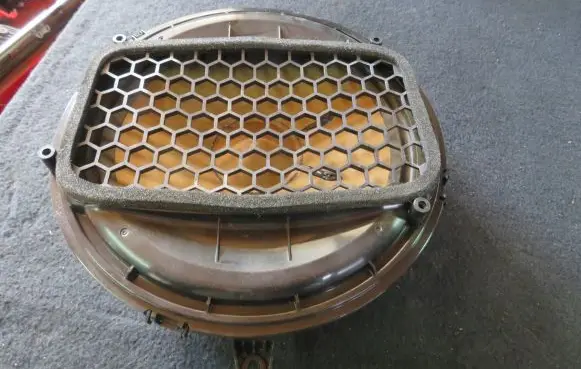 Audi A3 S3 8V Subwoofer speaker 8V0035412