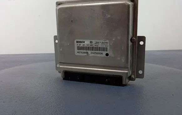 Alfa Romeo 166 Engine control unit/module ECU 46763995
