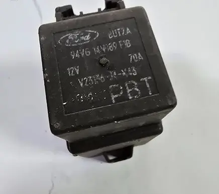Ford Mondeo MK II Glow plug pre-heat relay 94VG14N089F1B V23136J5543