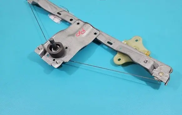 Renault Twingo III Front door window regulator with motor IMPRK1466388