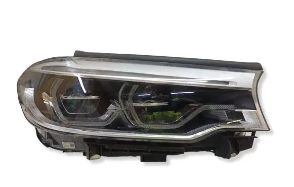 BMW 5 G30 G31 G38 Headlight/headlamp 7439210 396120006 30000018429445