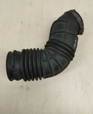 Volvo S60 Air intake hose/pipe 08649258