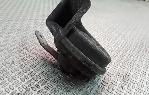 BMW 5 E39 Horn signal