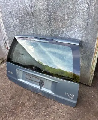 Volvo V70 Tailgate/trunk/boot lid 8614155