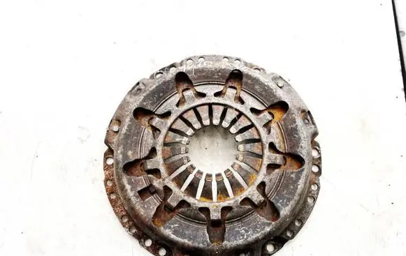 Toyota RAV 4 (XA20) Pressure plate 