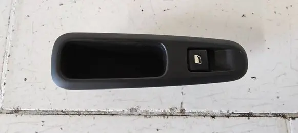 Peugeot 3008 I Electric window control switch 96652794
