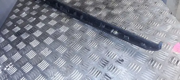 Peugeot 508 Front door trim bar 9686615480