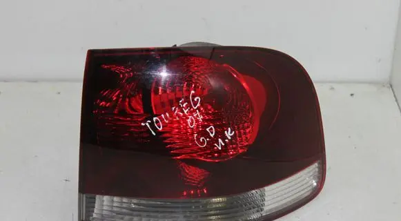 Volkswagen Touareg I Rear/tail lights